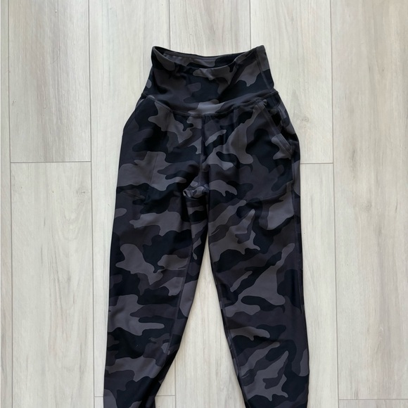 jogger leggings - Picture 2 of 3